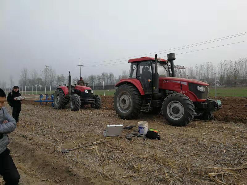 液压翻转犁检测现场